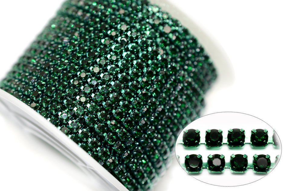 Стразовий ланцюг ss6 (2 мм) 1 м Emerald grean