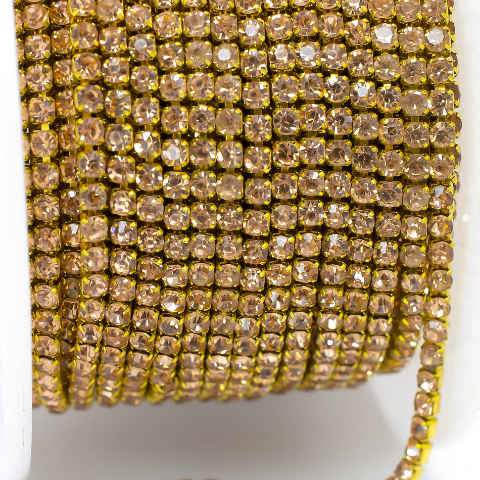 Стразовий ланцюг ss6 (2 мм) 1 м LCT Сhampagne gold