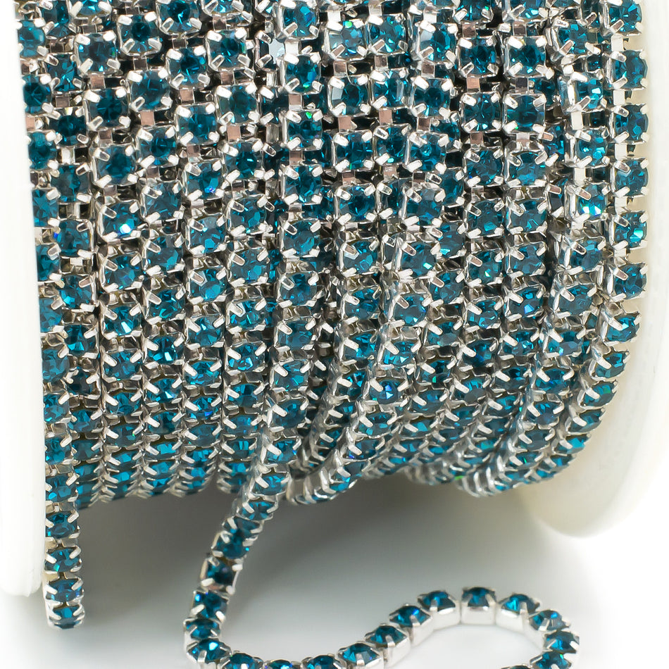 Стразовий ланцюг ss6 (2 мм) 1 м Aquamarine dark silver