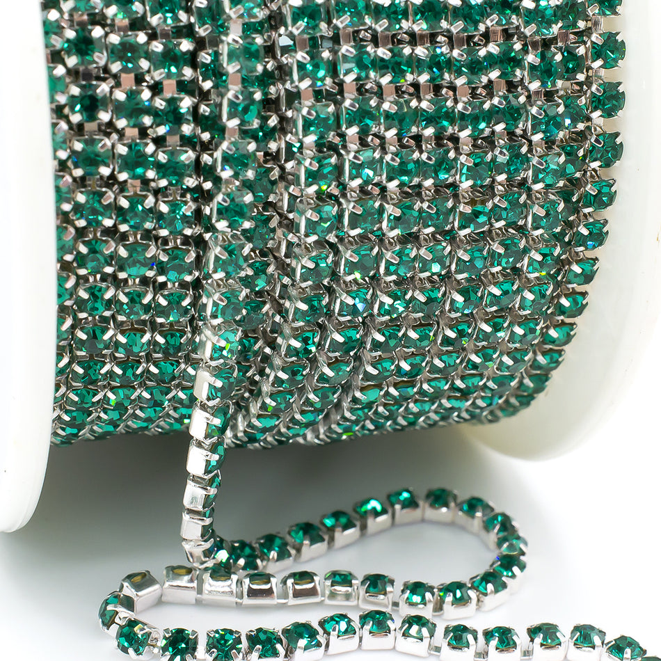 Стразовий ланцюг ss8 (2,5 мм) 1 м green zircon silver