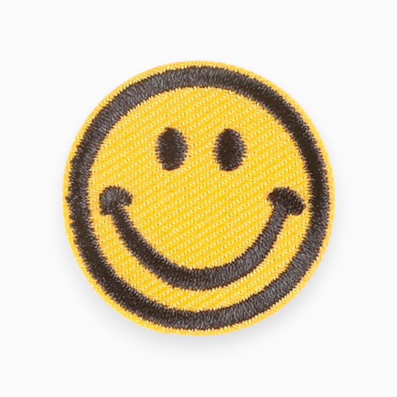 Термоаплікація Smile вишита 3,3х3,3 см 1 шт. Nowy